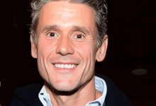 Simon Halls Net Worth
