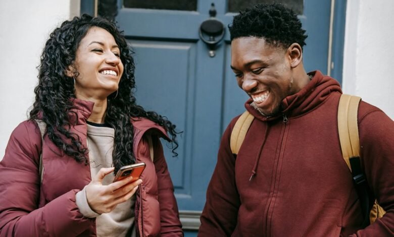 erothots community connection platform